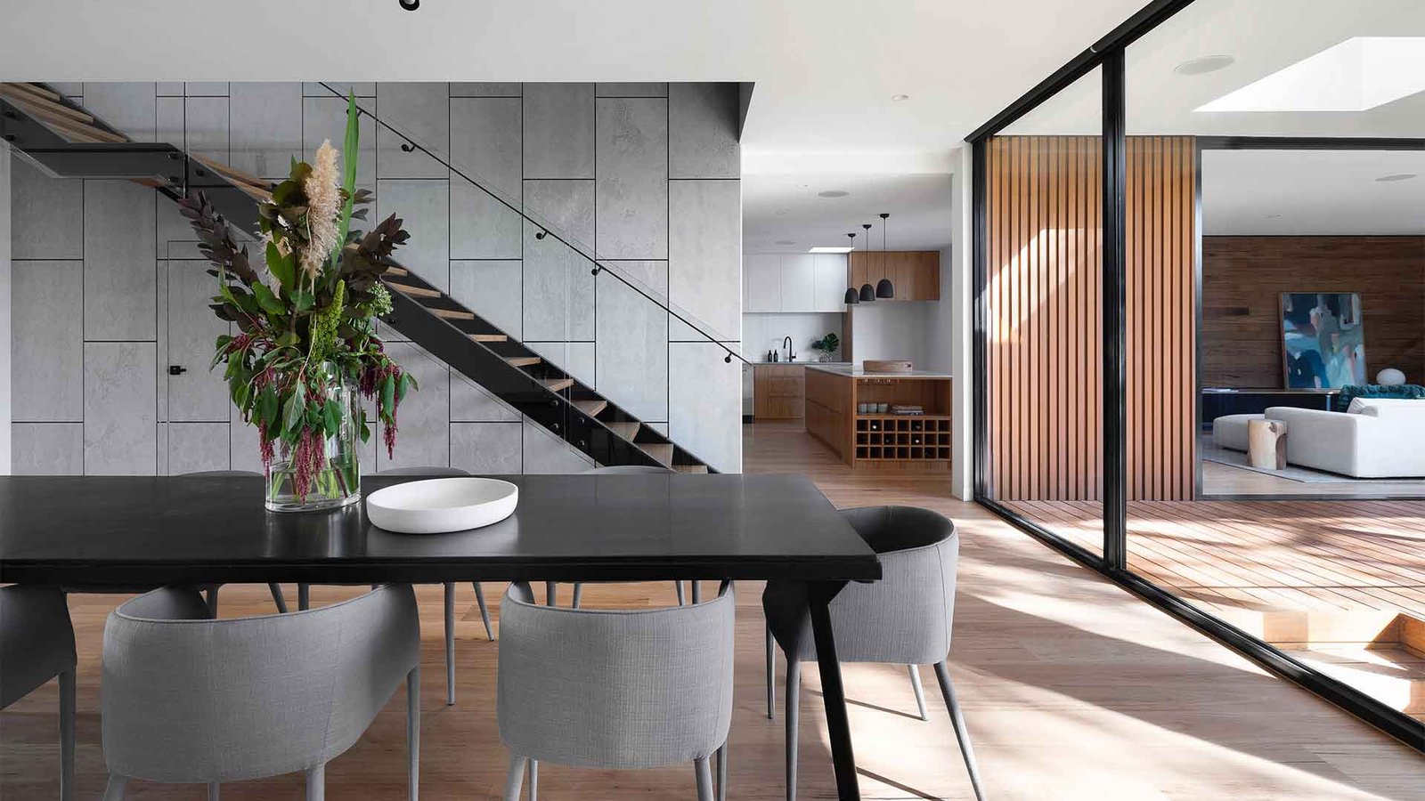 شركة البديل الصناعي للألمونيوم والبي في سي